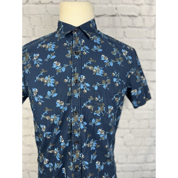 Monument Men’s Medium Short Sleeve Button Up Shirt Blue Floral 100%Cotton - Picture 3 of 6